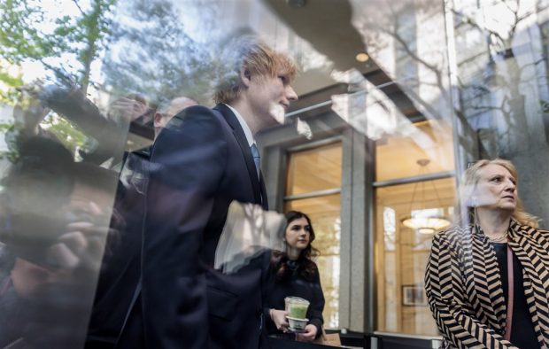 Ed Sheeran a cântat la chitară în sala de judecată pentru a demonstra că nu a plagiat melodia lui Marvin Gaye
