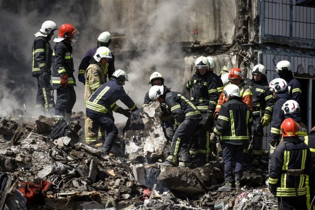 LIVETEXT Război în Ucraina, ziua 429 | Crește bilanțul victimelor după noile raiduri masive cu rachete ale Rusiei. Regiunea Cerhiniv, atacată cu bombe ghidate