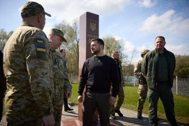 Volodimir Zelenski a inspectat granița Ucrainei cu  Polonia și Belarus