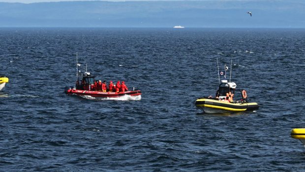 Poliţia canadiană a identificat două persoane de origine română printre cele 8 care au murit înecate încercând să intre ilegal în SUA