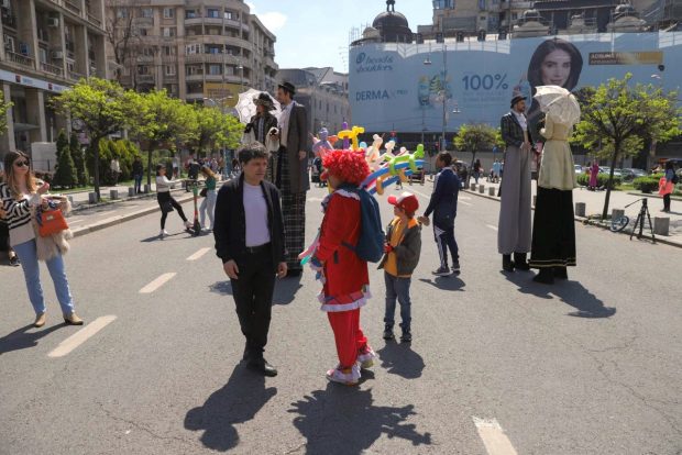 Bicicletele, interzise pe Calea Victoriei din București în weekendurile „Străzi deschise”
