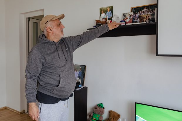 REPORTAJ. Au primit locuință socială după mai bine de 20 de ani de așteptare: „Aveam bilete pentru Anglia, când ne-au anunțat”