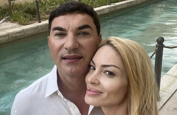 Imagini din vacanța lui Cristi Borcea cu Valentina Pelinel în Abu Dhabi. Au luat și copiii cu ei