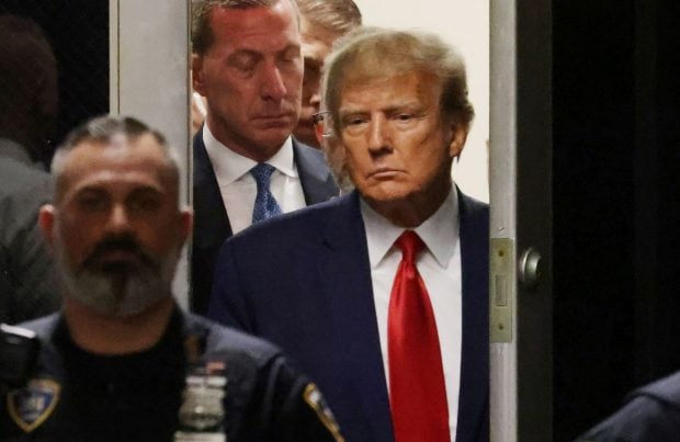 Imaginile unei zile istorice: inculparea fostului președinte Donald Trump în fața unei Americi uluite