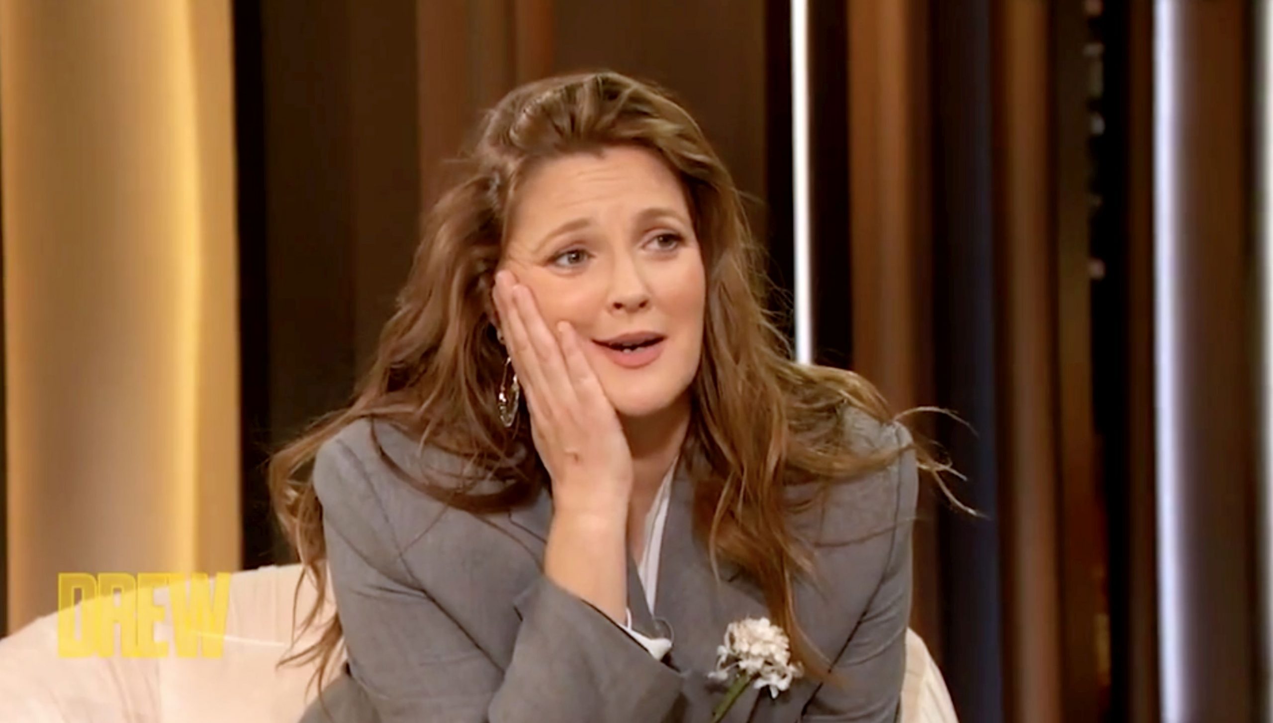 Drew Barrymore, dezvăluiri neașteptate la TV: „Mama s-a culcat cu foștii  mei parteneri”