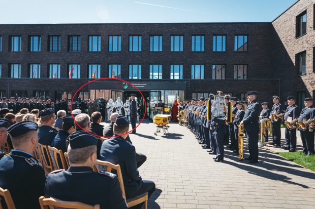 Un eveniment bizar al armatei germane, cu Darth Vader pe post de invitat, a atras critici, glume și aluzii inevitabile la regimul nazist
