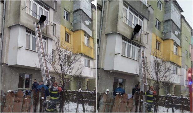 Tânără din Sibiu, salvată de sârmele de rufe ale vecinilor, după ce a căzut de la balcon. Aceasta încerca să scape de soțul cu care se certa