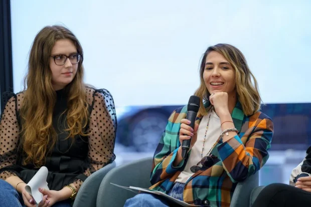 Trei ponturi de inteligență financiară de la Flavia Andrei, antreprenoare: fă-ți un plan cu obiective clare, învață tendințele, investește
