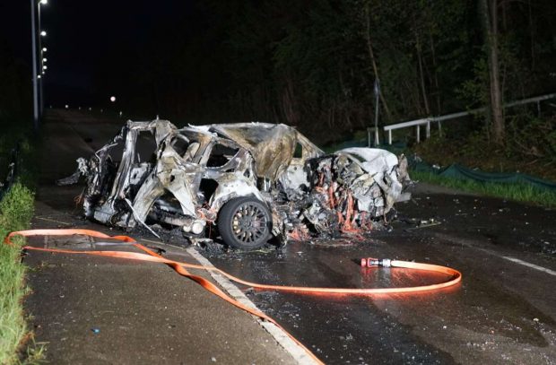 Pasagerul din dreapta unui Mercedes AMG a fost aruncat cu tot cu scaun din mașină, într-un accident de groază, în Germania