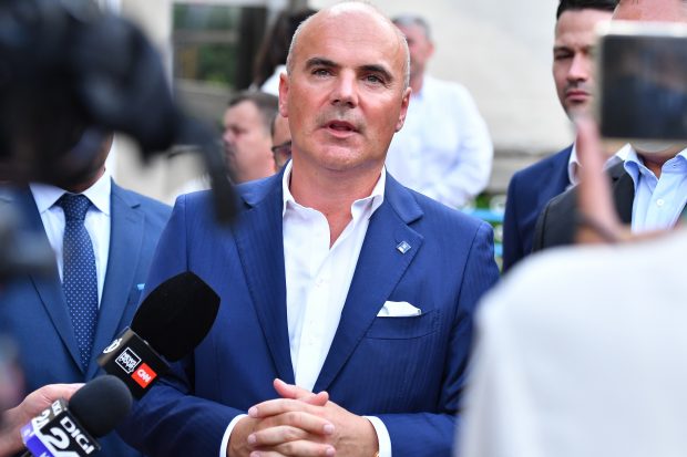 Rareș Bogdan, despre consultările cerute de Ciolacu: „Sunt niște discuții”. PNL va accepta prezidențiale în septembrie „doar dacă-și pierd mințile în noaptea asta”