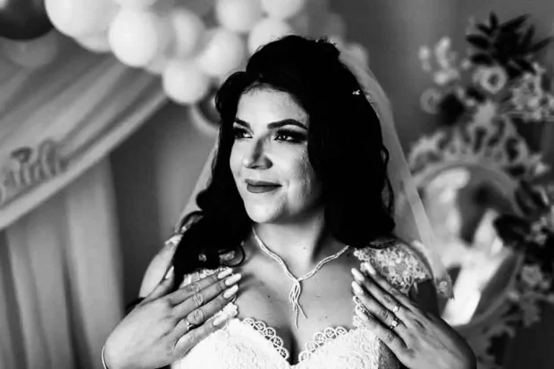 Iuliana, tânăra care se afla în comă la ATI după o anestezie la spitalul din Cugir, a încetat din viață