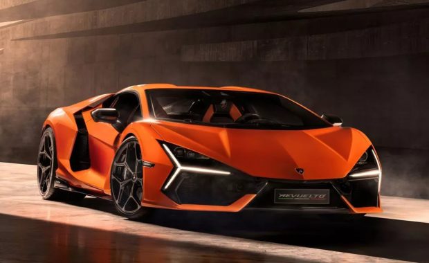 Lamborghini Revuelto: putere devastatoare, hibridizare avansată și cutie cu dublu ambreiaj