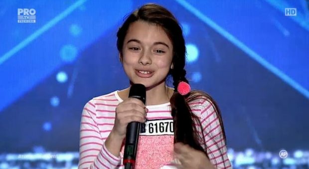 Laura Bretan, câștigătoarea „Românii au talent 2016”, a împlinit 21 de ani. Cum arată acum și ce surpriză le-a făcut fanilor