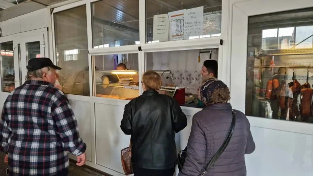 Cât costă carnea de miel într-o mare piață din Ardeal. E mai scumpă decât la București