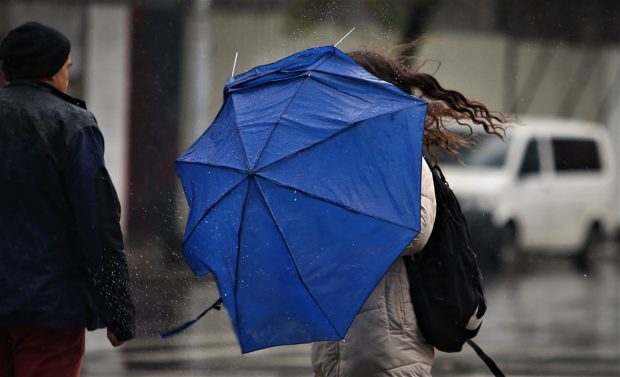 Cod galben de vijelii și grindină, în Vinerea Mare. Zonele vizate de avertizarea meteo de vreme rea