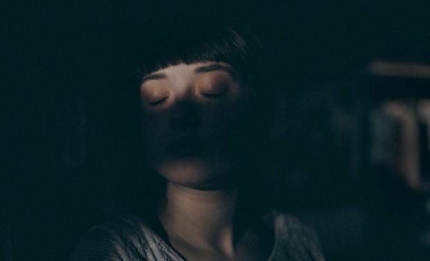 Efectele devastatoare ale privării de somn. Ce se întâmplă în creier când nu dormi suficient