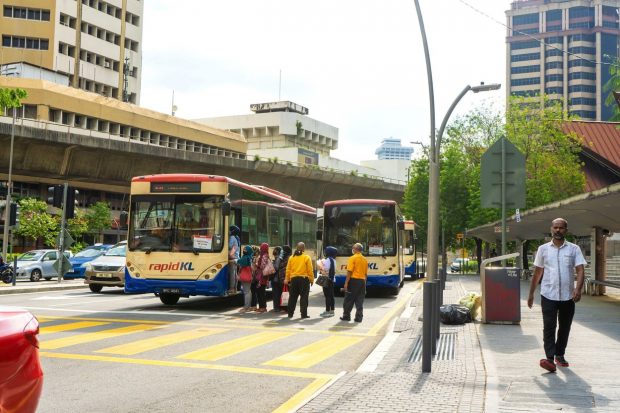 Corpul unei femei a fost găsit într-o geantă de voiaj abandonată într-o stație de autobuz din Malaysia