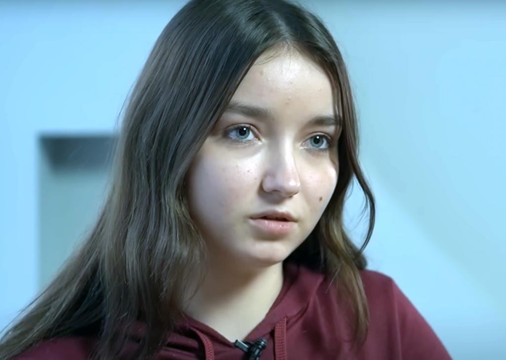 Cum au scăpat două adolescente ucrainene din mâinile rușilor, după ce au fost ținute aproape un an departe de familii. „Ni s-a spus că mergem acolo pentru două săptămâni”