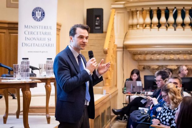25% din populația României este alfabetizată digital, spune ministrul Burduja. Care este ținta pentru 2030