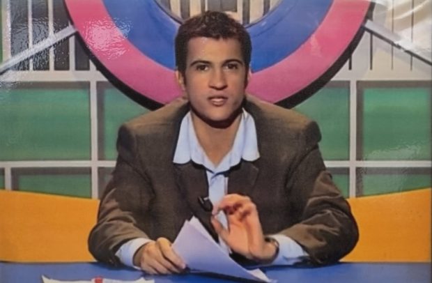 23 de ani de „Cronica Cârcotașilor”. Șerban Huidu spune cum a început emisiunea: „Filmam într-un subsol, unde era plin de șobolani”