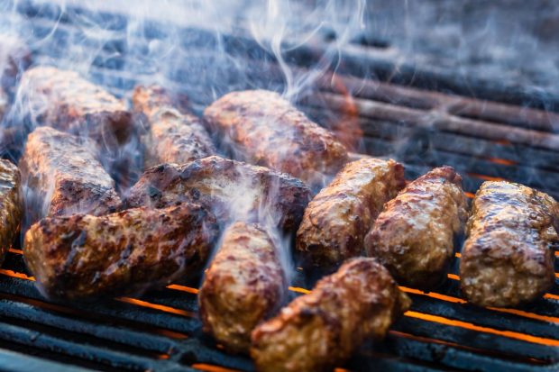 Cererea de mici pentru vacanța de 1 Mai, mai mare cu 30% decât anul trecut