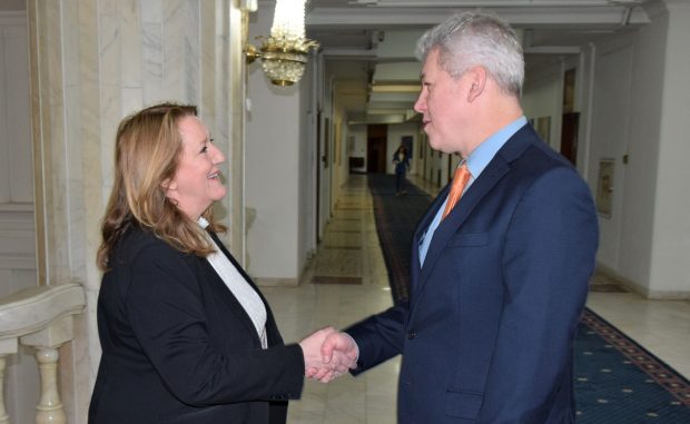 Ministrul justiției, după ce condamnații din România au fugit în Grecia, Italia sau Marea Britanie: „Trebuie aplicat principiul recunoaşterii reciproce a hotărârilor penale definitive”