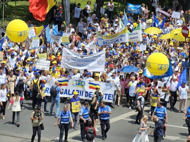 Greva profesorilor continuă. Sindicatele nu vor semna niciun acord, „fie el girat” de Iohannis. Liderii coaliţiei, convocați la Cotroceni