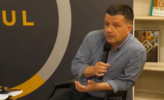 Fotojurnalistul român Vadim Ghirdă a câștigat premiul Pulitzer pentru imaginile ororii din Ucraina, alături de echipa Associated Press