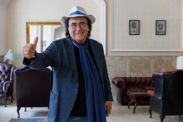 EXCLUSIV. „Va veni o zi când mamele vor urla de ce acest război, de ce au trebuit să-și sacrifice propriii fii pentru această ferocitate?” Interviu cu Al Bano despre dragostea pentru români, mâncarea din insecte și război