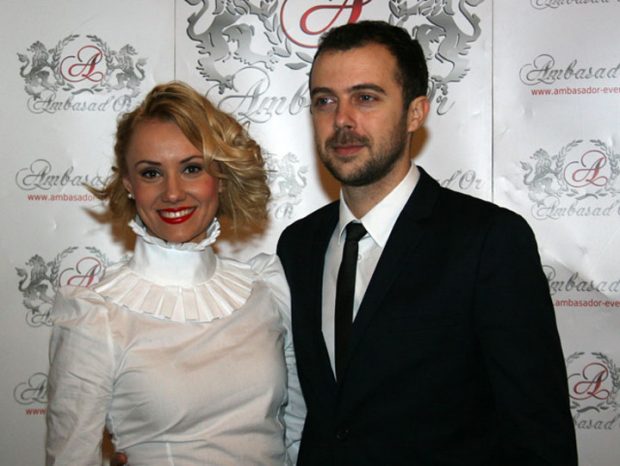Oana Ioniță, noi detalii despre divorțul de soțul ei. Cei doi locuiesc încă împreună. „Am încercat să ne sălvăm căsnicia”
