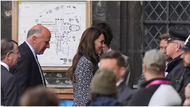 Cât costă rochia cu flori purtată de Kate Middleton la repetiția pentru încoronarea regelui Charles