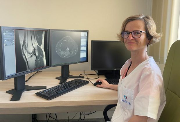 [Medici Buni] Dr. Suto Monika, Hyperclinica MedLife Cluj: „Dacă aș fi pacient, mi-ar plăcea să simt că am atenția completă a medicului”