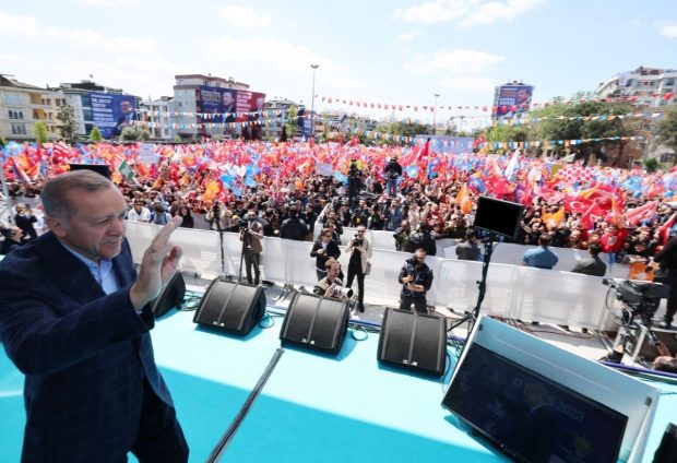 Erdogan se întâlnește cu alegătorii din Istanbul înainte de prezidențialele de duminică: „Ne vom asigura că această lucrare va fi încheiată în prima rundă”