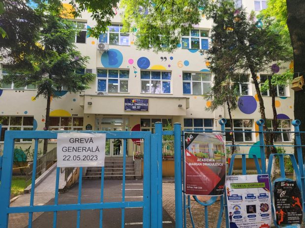 A patra zi de grevă generală în Educație. Sindicatele sunt așteptate astăzi să anunțe dacă acceptă sau nu noua ofertă a Guvernului