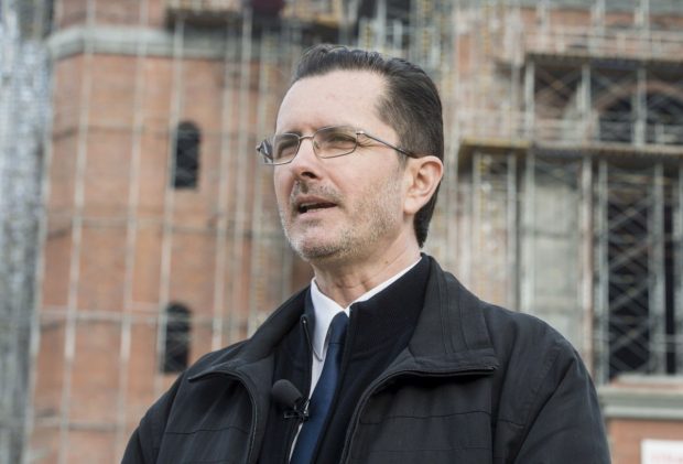 Vasile Bănescu, după protestul AUR de la Parlament: Creştinism vs huliganism. Un creştin real nu agresează, nu înjură