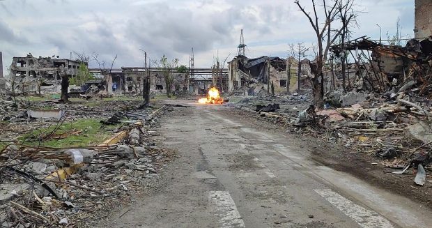 LIVETEXT Război în Ucraina, ziua 451 | Explozii puternice auzite la Mariupol. Ce se întâmplă pe frontul din Bahmut