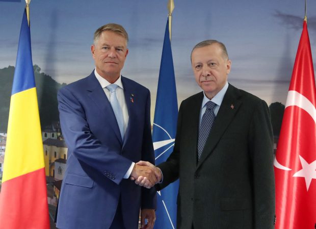 Klaus Iohannis l-a felicitat pe Recep Erdogan pentru victorie: „Aștept cu nerăbdare să continuăm cooperarea strânsă”