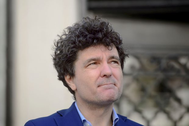 Nicușor Dan anunță că vrea să candideze pentru un nou mandat din partea dreptei