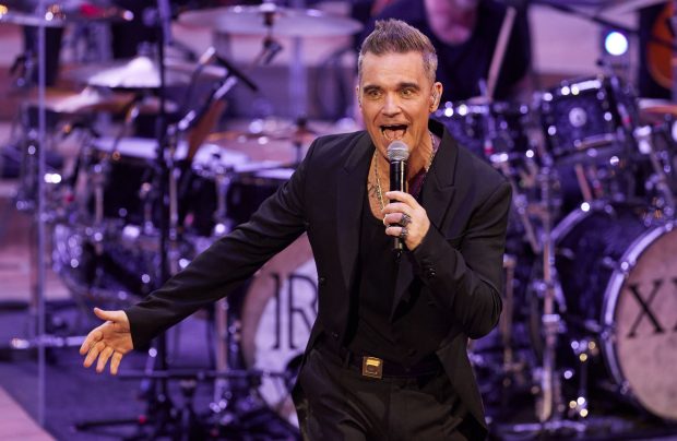 Robbie Williams nu mai vine la București pe 3 iunie. Concertul, amânat pentru 19 august