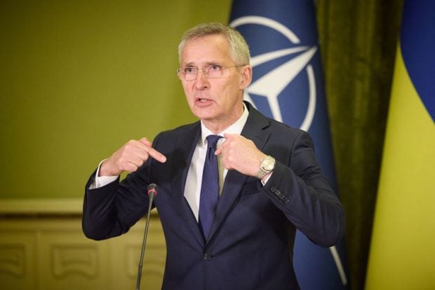 „Drumul către pace trece prin mai mult armament” furnizat Ucrainei, afirmă Stoltenberg