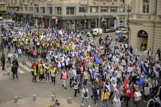 A treia zi de grevă în Educație. Încep protestele în stradă: „Ne așteptăm la 15.000 de oameni în Capitală”