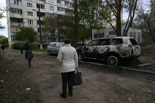 LIVETEXT Război în Ucraina, ziua 459 | Un nou atac nocturn asupra Kievului, care spune că a doborât peste 40 de drone ale Rusiei. O persoană a murit