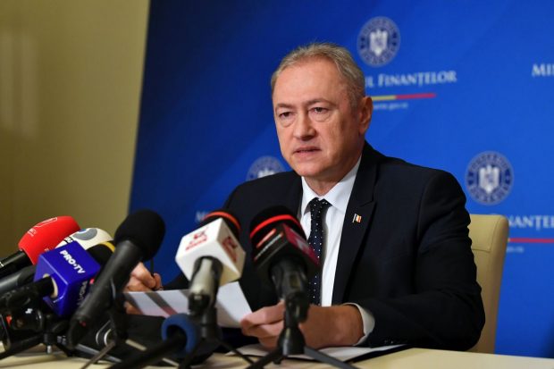 SURSE: „Ciucă i-a spus lui Heiuș că poate e mai bine să demisioneze de la ANAF, ca să protejeze și PNL”. ​Unde va lucra Lucian Heiuș