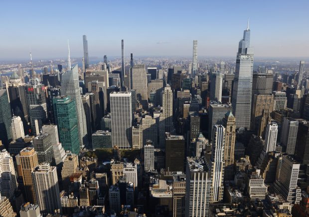 New York se scufundă sub greutatea zgârie-norilor, potrivit unui studiu. Ce efecte are greutarea clădirilor asupra metropolei americane