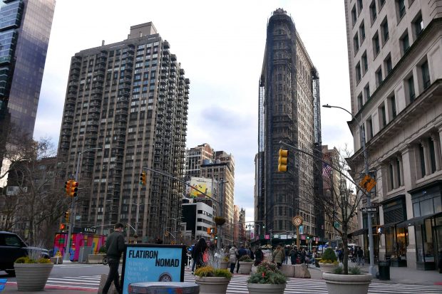 O clădire emblematică din New York a fost vândută la licitație. Suma pentru care a fost adjudecată