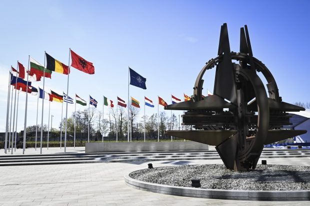 Țările NATO se luptă în culise pentru a stabili un nou lider, arată o analiză Reuters. Cine sunt competitorii cu cele mai mari șanse