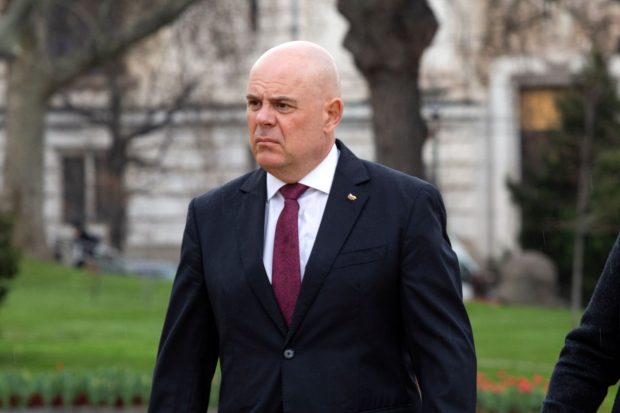Fostul premier Kiril Petkov spune că atacul asupra procurorului general al Bulgariei a fost o înscenare