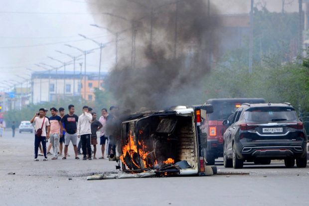 Peste 50 de persoane ucise, sute rănite și zeci de mii de refugiați după izbucnirea unor violențe etnice în India