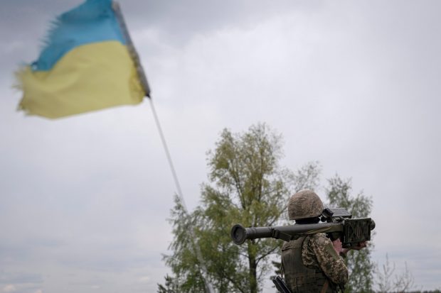 LIVETEXT Război în Ucraina, ziua 456 | Armata ucraineană a respins un atac aerian masiv asupra Kievului