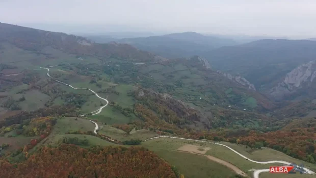 S-au reluat lucrările la lotul 2 al Transalpinei de Apuseni. Termenul de finalizare, aprilie 2024